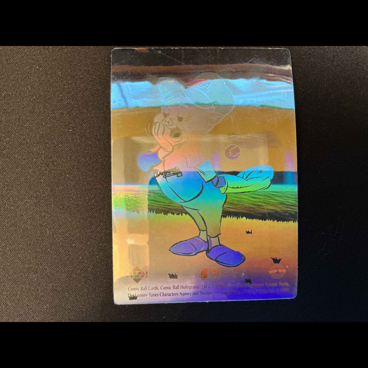 1990 Upper Deck Comic Ball Elmer Fudd Pitching Atlanta Braves Hologram - front