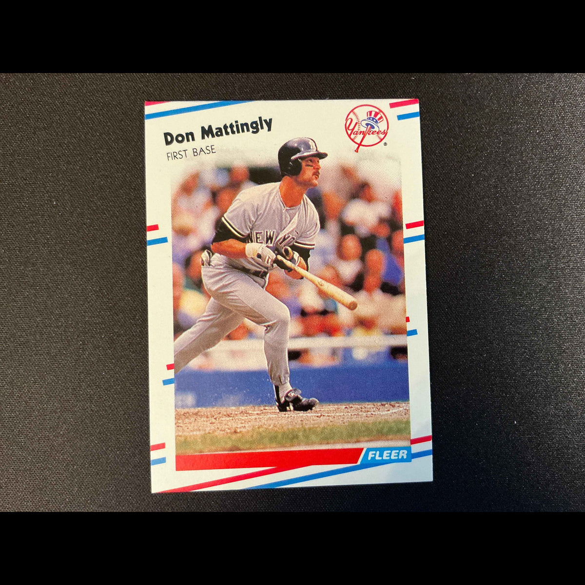 1988 Fleer #214 Don Mattingly Card - front
