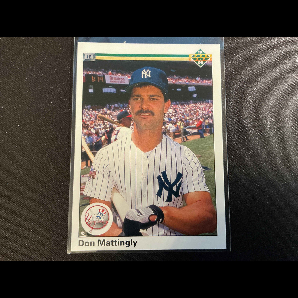 1990 Upper Deck #191 Don Mattingly Card - front