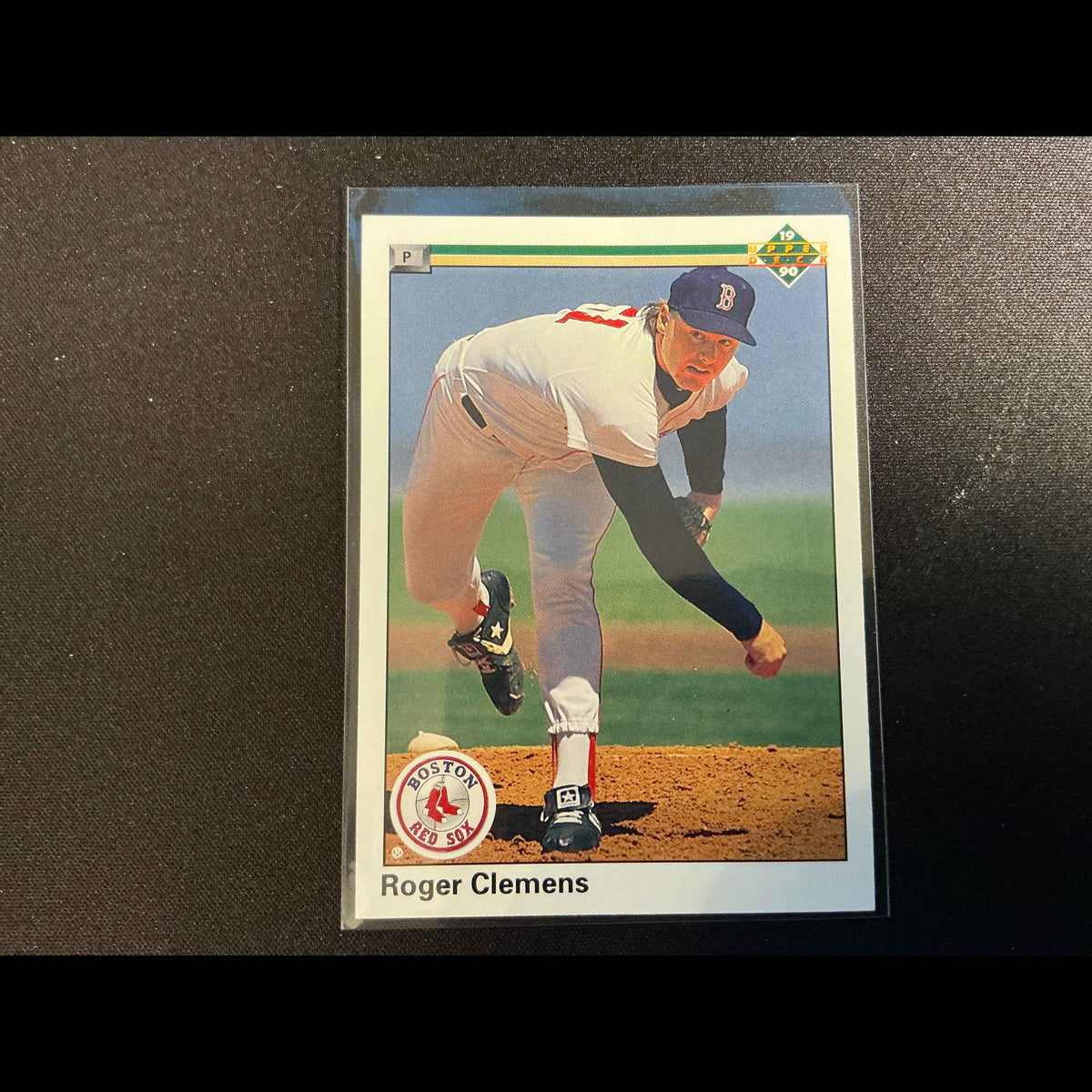 1990 Upper Deck #323 Roger Clemens Card - front