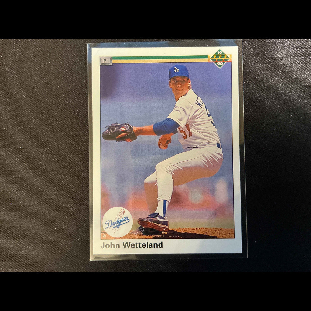 1990 Upper Deck #377 John Wetteland Card - front