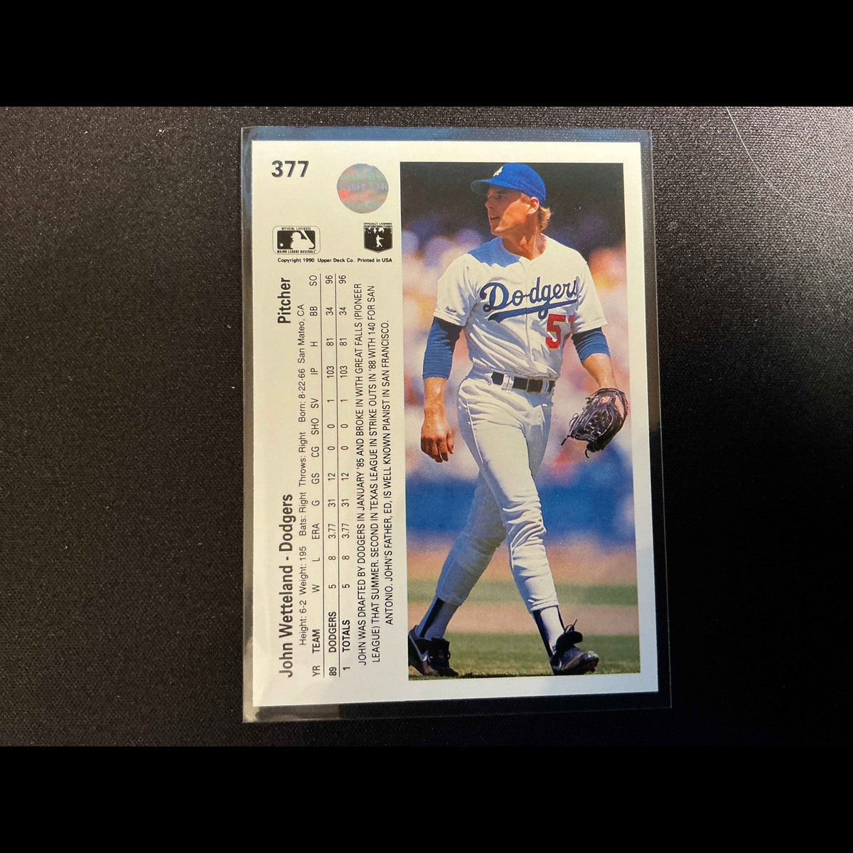 1990 Upper Deck #377 John Wetteland Card - back