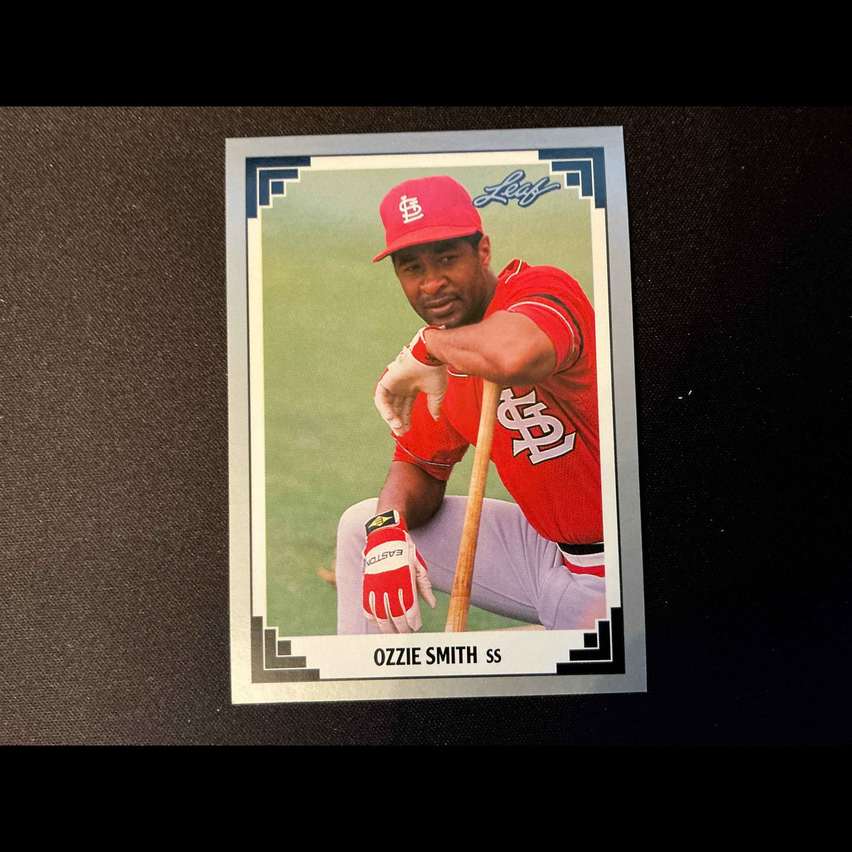 1991 Leaf #80 Ozzie Smith Card - front