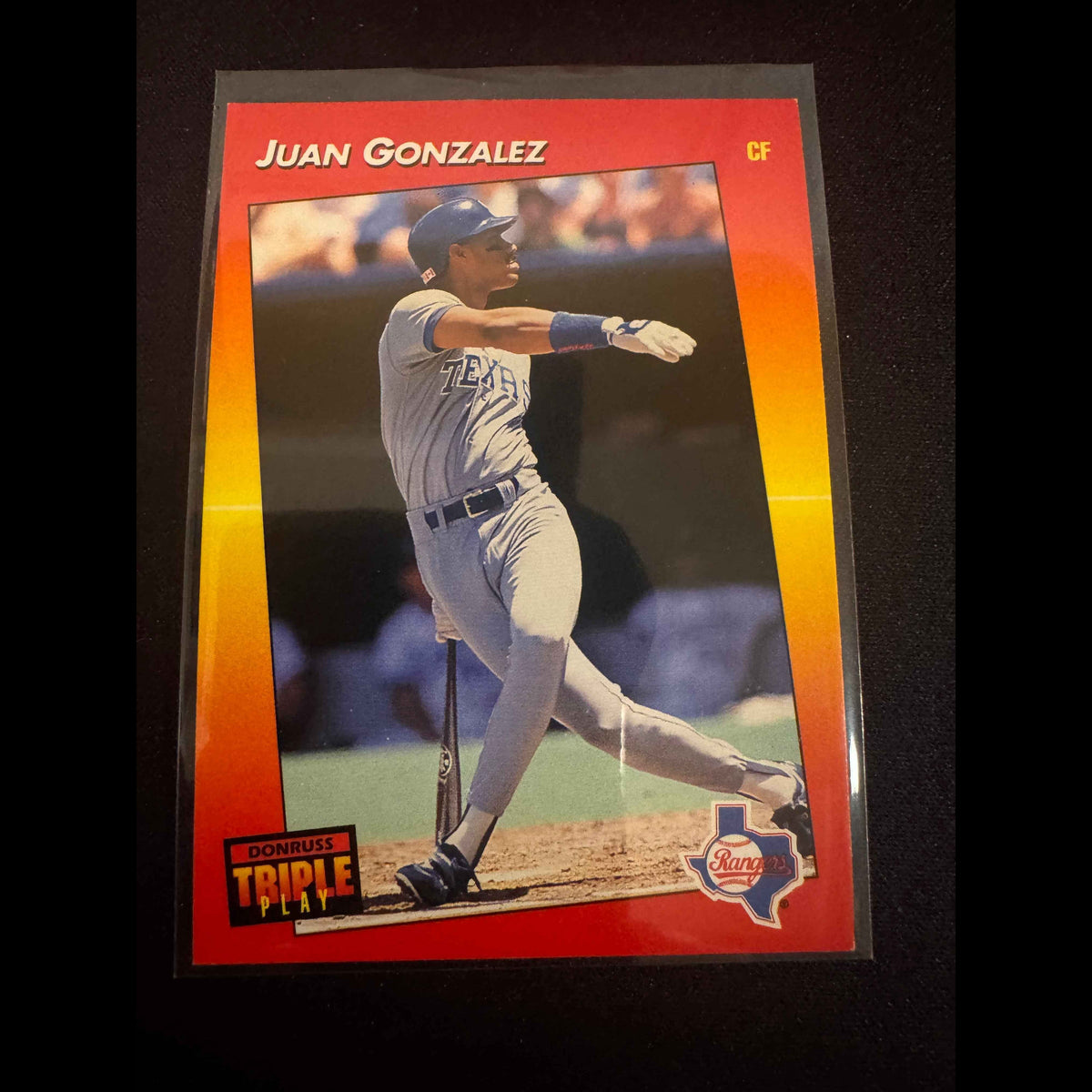 1992 Donruss Triple Play #112 Juan Gonzalez Card - front