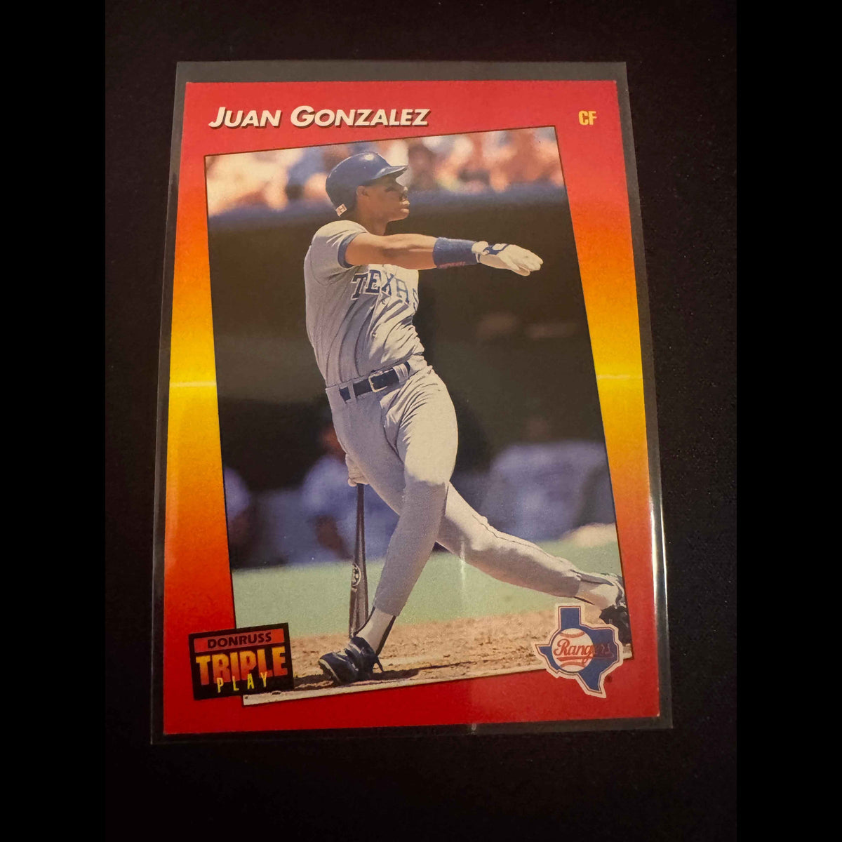 1992 Donruss Triple Play #112 Juan Gonzalez Card - view 3