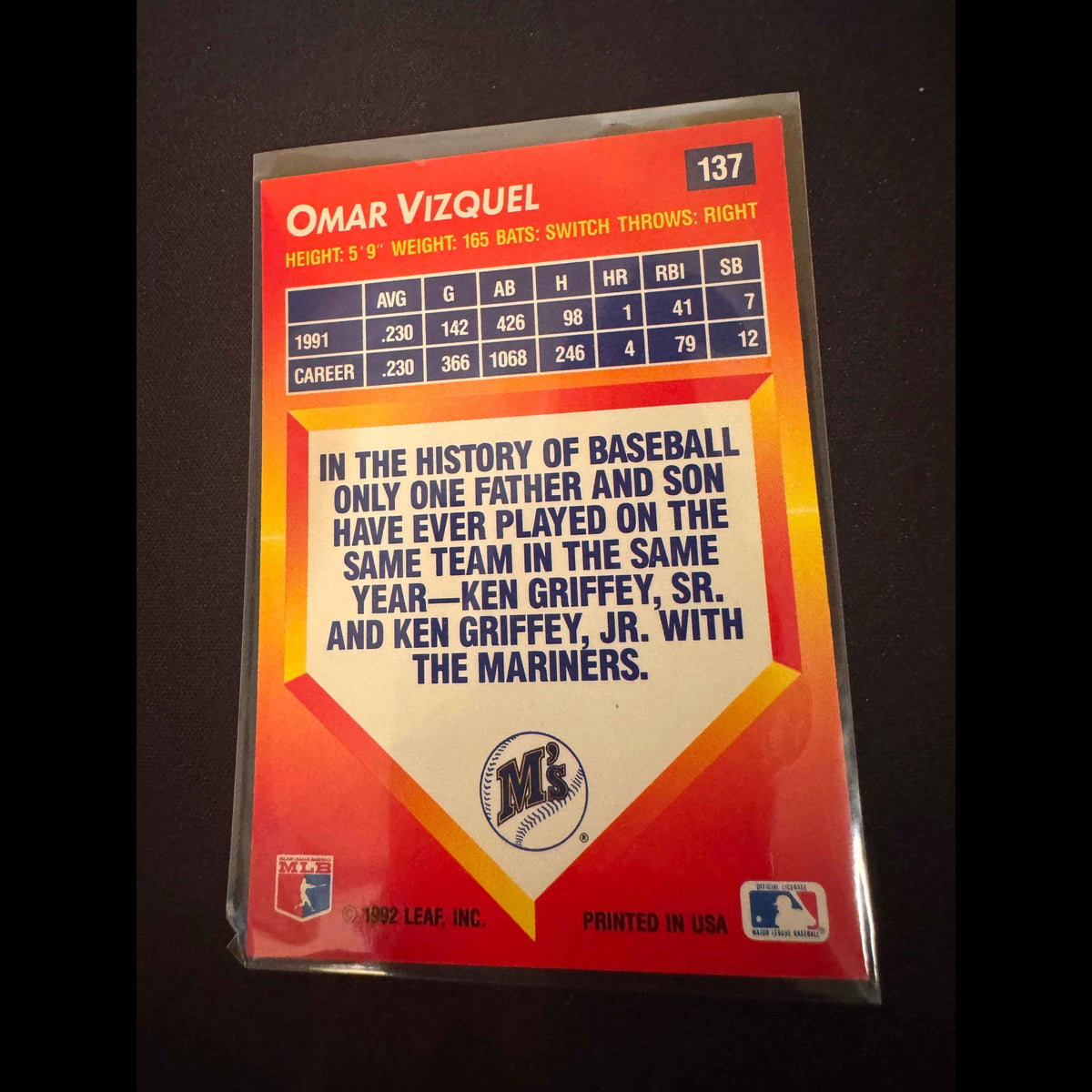 1992 Donruss Triple Play #137 Omar Vizquel Card - view 4