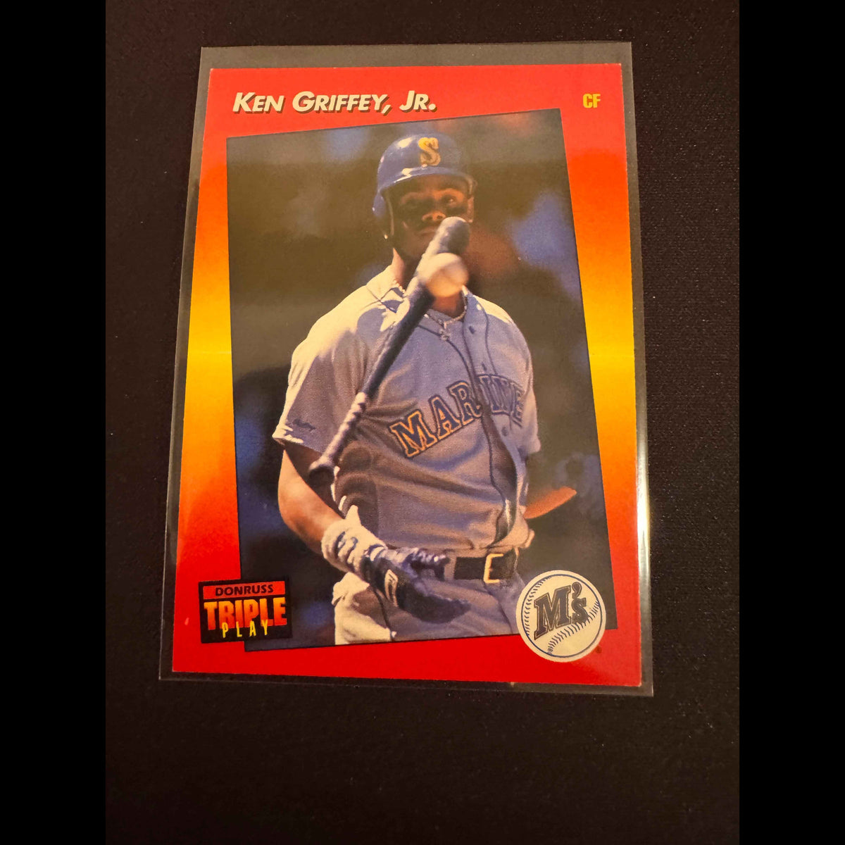 1992 Donruss Triple Play #152 Ken Griffey Jr. Card - front