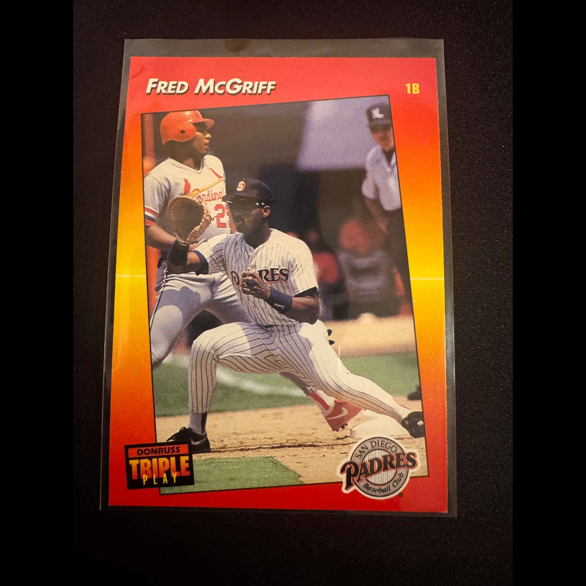 1992 Donruss Triple Play #87 Fred McGriff Card - front