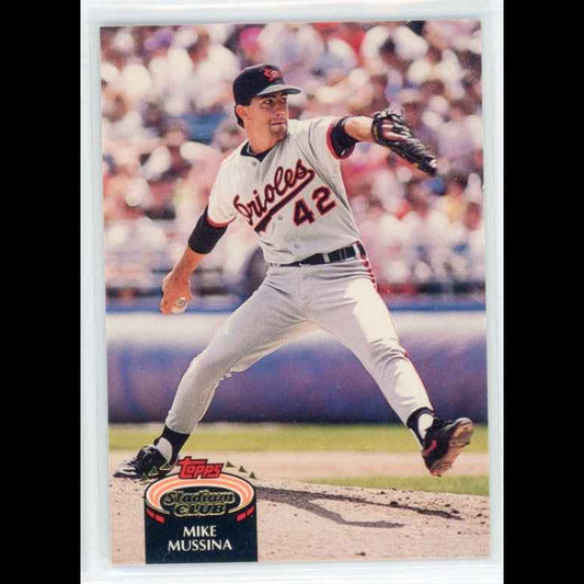 1992 Topps Stadium Club #225 Mike Mussina Card - front