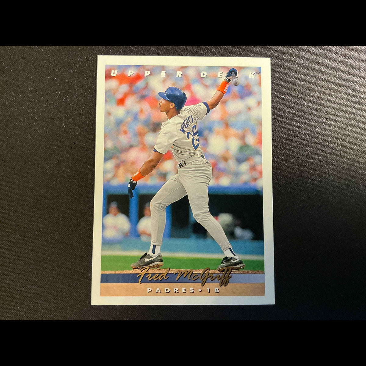 1993 Upper Deck #577 Fred McGriff Card - front