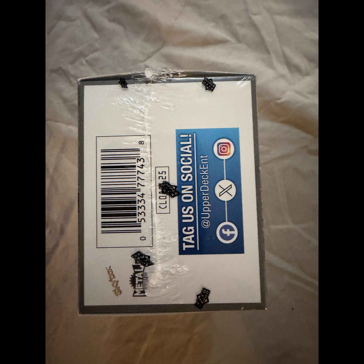2025 Upper Deck Skybox Metal Universe Batman Factory Sealed Blaster Box - view 5
