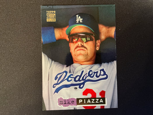 1994 Topps Stadium Club Dugout Dirt #1 Mike Pazza Card