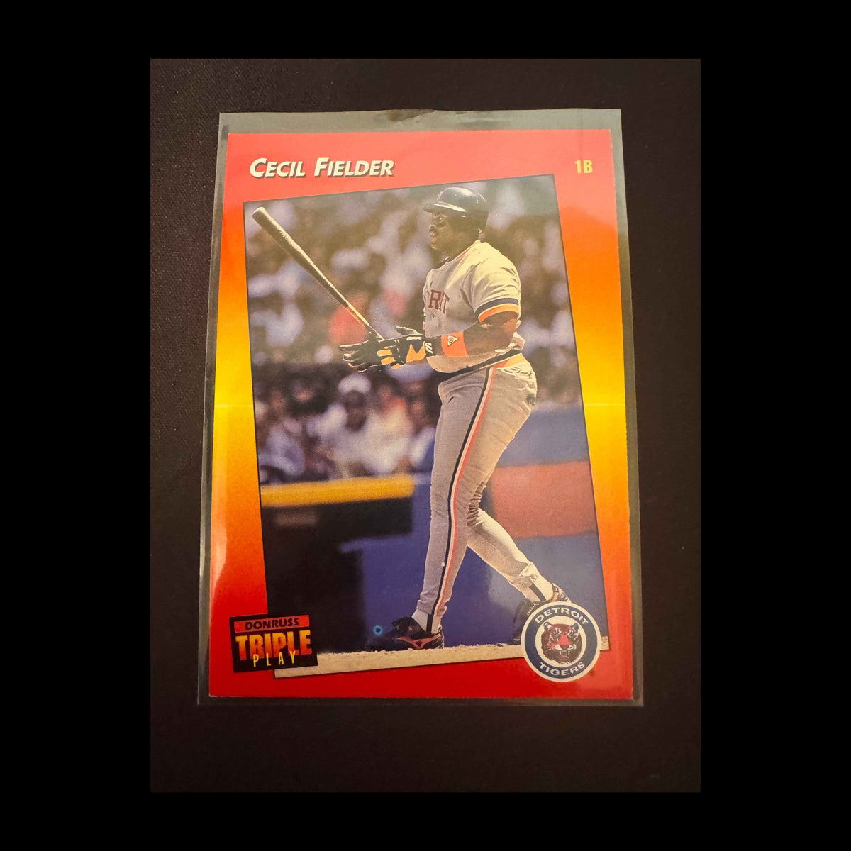 1992 Donruss Triple Play #29 Cecil Fielder Card - front