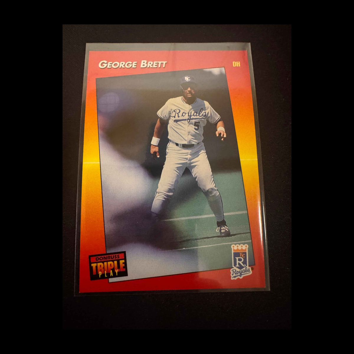 1992 Donruss Triple Play #115 George Brett Card - view 5