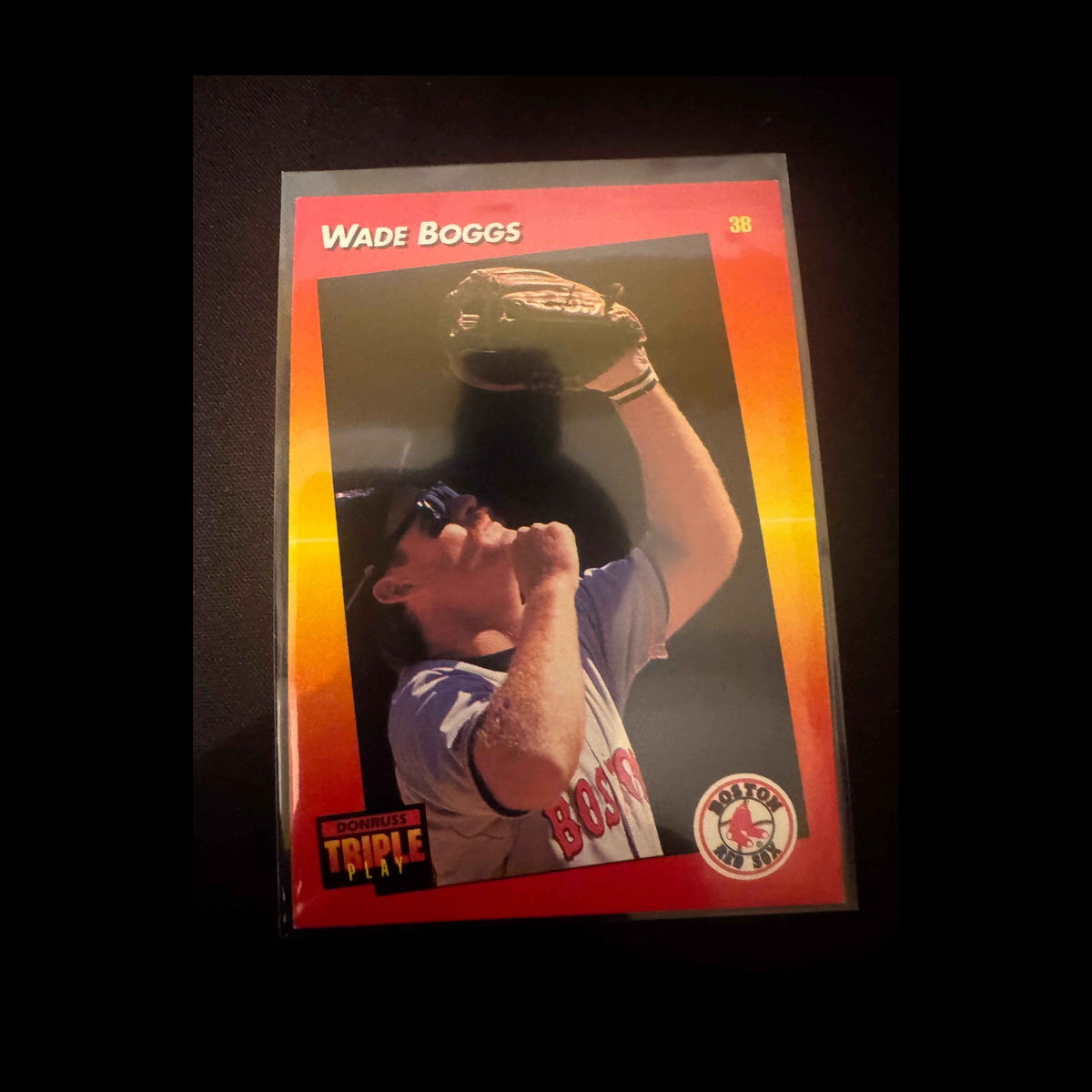1992 Donruss Triple Play #211 Wade Boggs Card - front