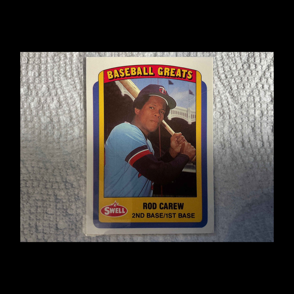 1990 Swell #4 Rod Carew Card - front
