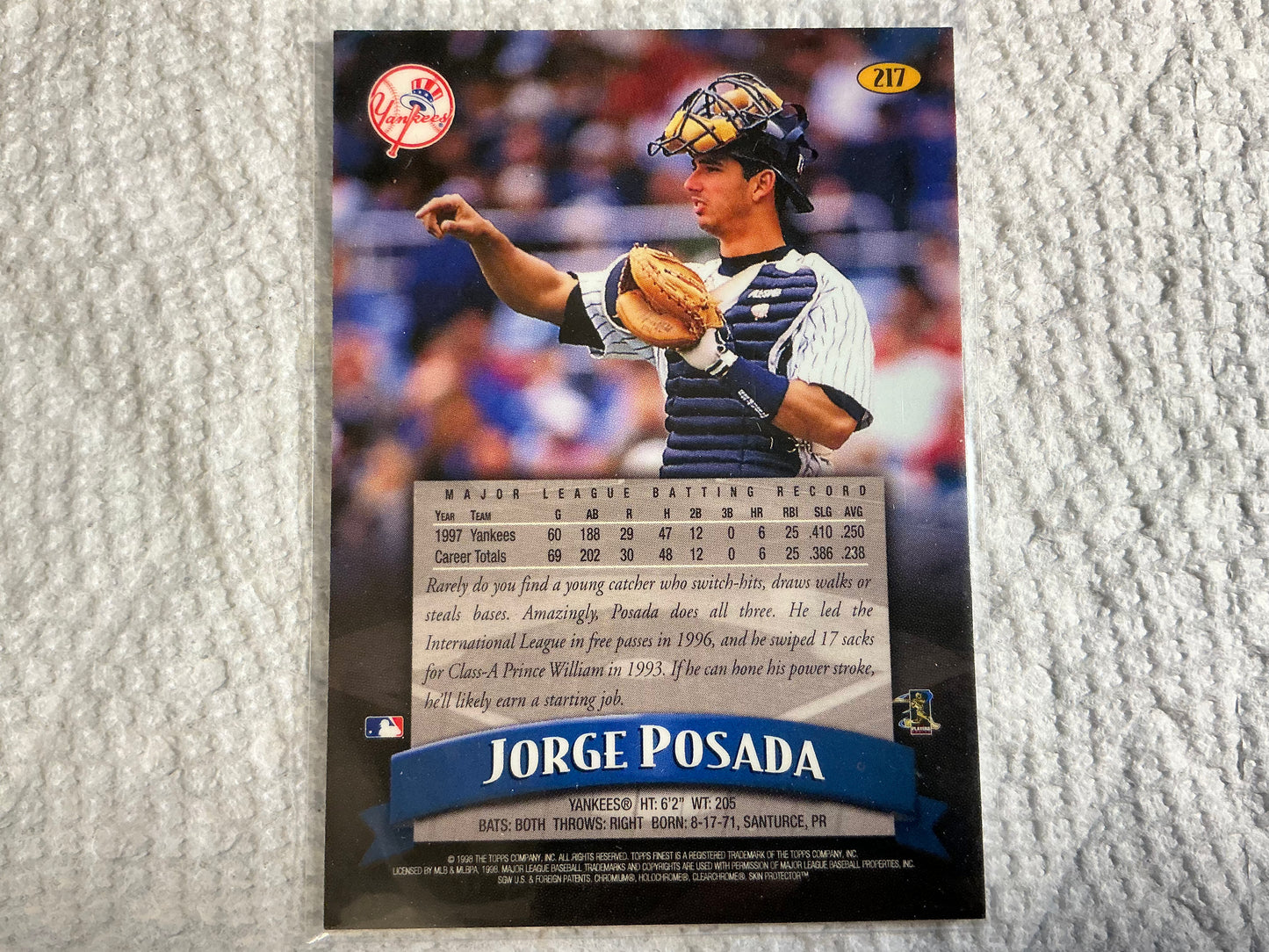 Tarjeta José Posada n.° 217 de Topps Finest Refractors de 1998