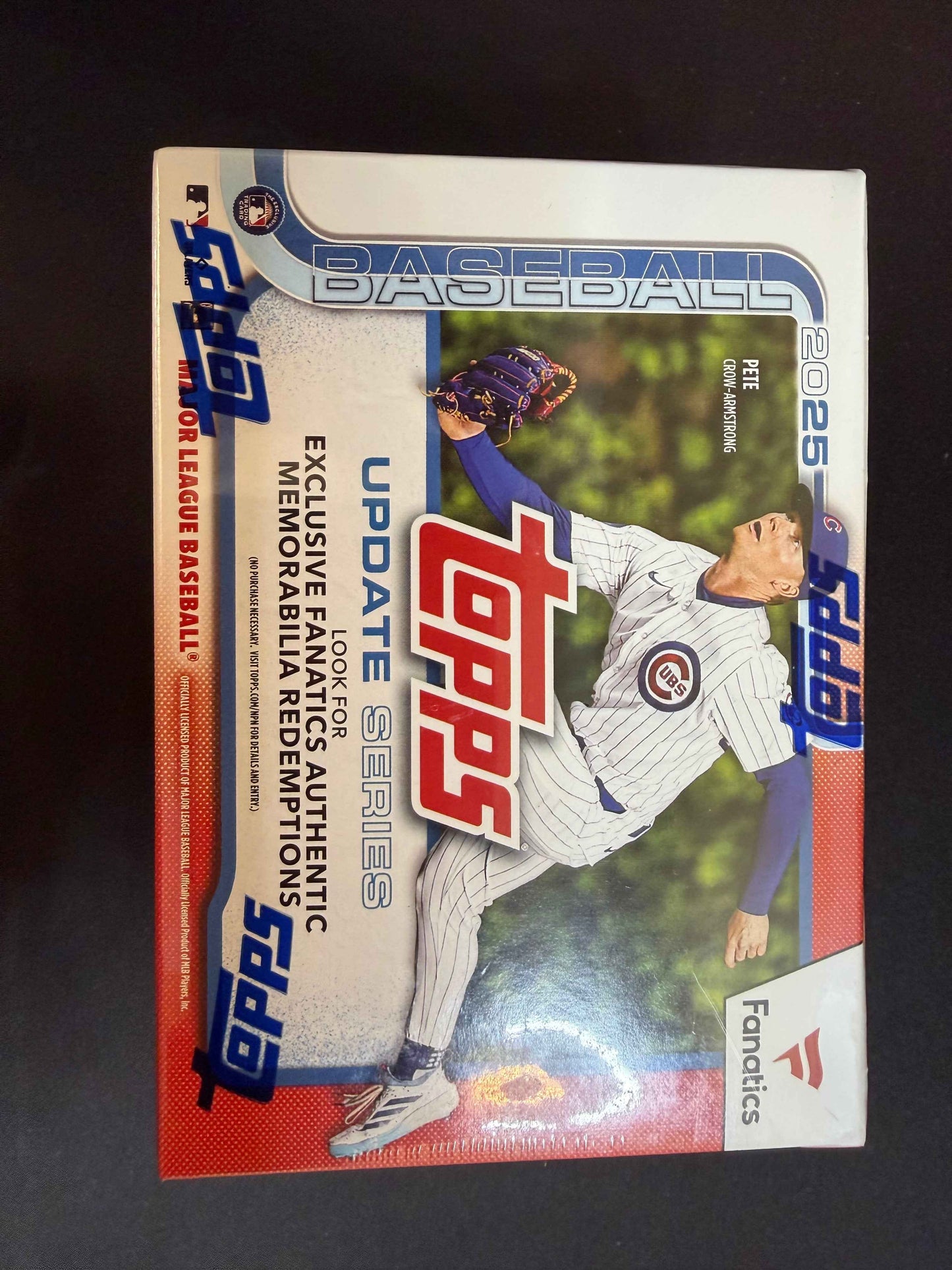 2025 Topps Update Series with Exclusive Fanatics Authentic Memorabilia Redemptions Baseball Cards