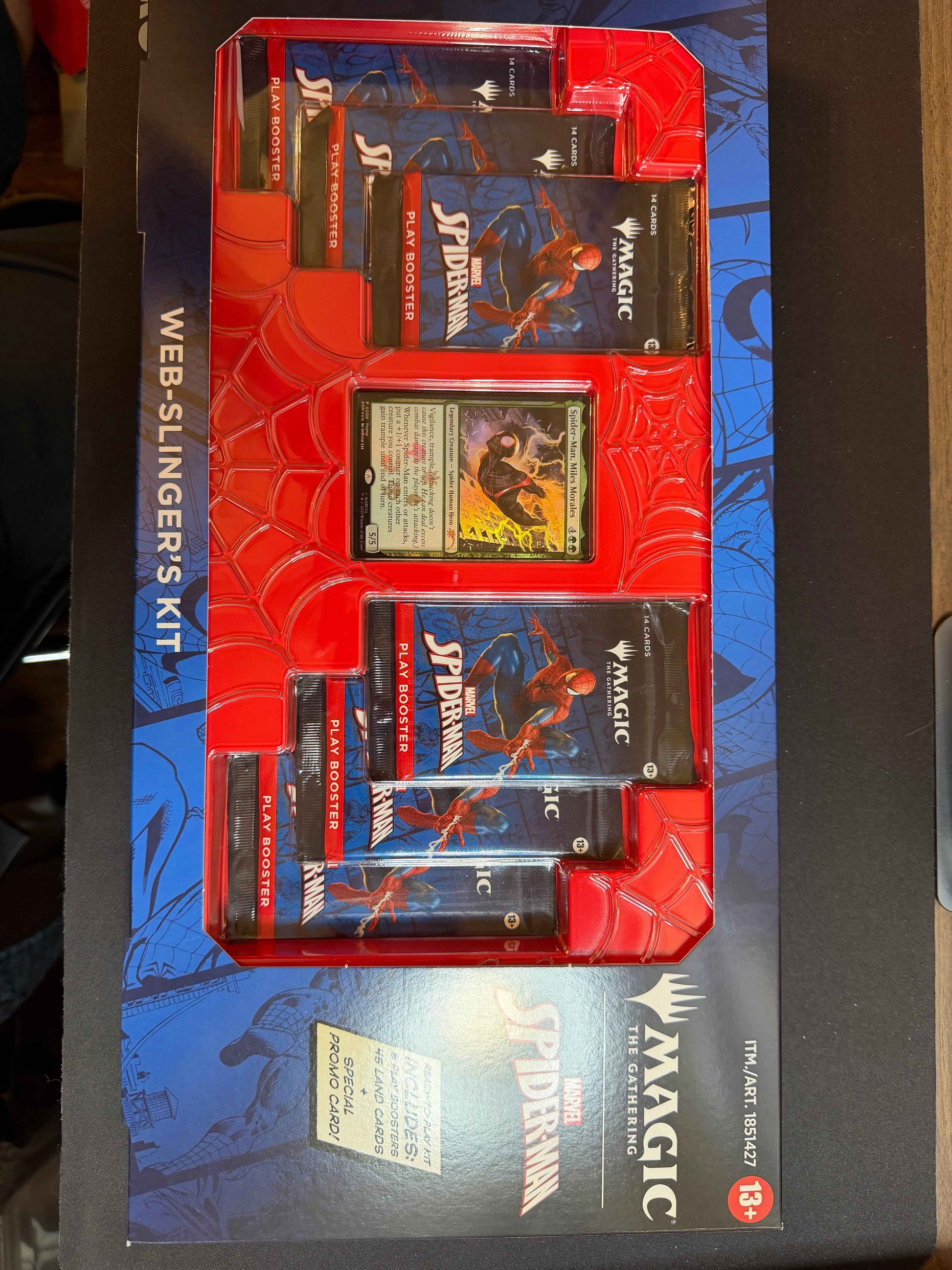 2025 Topps Chrome Star Wars Trading Card Super Box with 1 Oversized Card, 5 Card Packs, and 3 exclusive 5 Card Packs