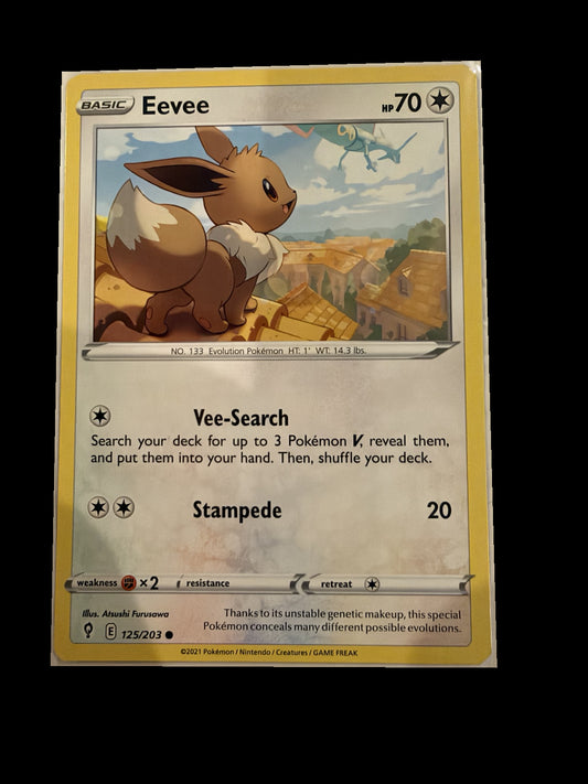 Eevee 125/203 Evolving Skies Non-Holo front — actual card
